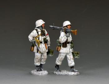 K&C 'HC' Walking MG Gun Team--two WWII Eastern Front German figures advancing (MP40 and ammo: MG42 slung on shoulder) #53498
