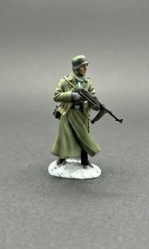 SS Soldier Standing Ready #2, Winter Version, WWII Germans--single standing figure with blue & white scarf, MP40 pointed down #53631