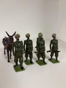 Old Britains British Ghurka infantry 6 pcs  -- LAST ONE!! #53646