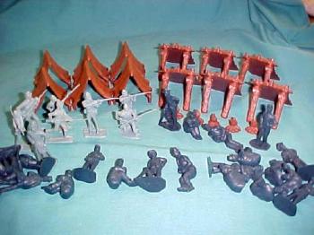 Andersonville Prison--32 figures, 6 tents, 6 lean-tos Andersonville Prison--32 figures, 6 tents, 6 lean-tos #11299