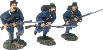 Valley Series Union Infantry In Frock Coats Charging Set #1--three figures--RETIRED--LAST ONE!! #12