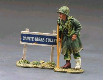 Image of Lt. Col. Ben Vandervoort of the 82nd Airborne--single figure--RETIRED. - ONE AVAILABLE! 