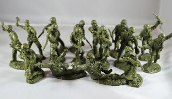 Image of WWII U.S. Marines--16 figures in 8 poses, OD Green - Limited availability