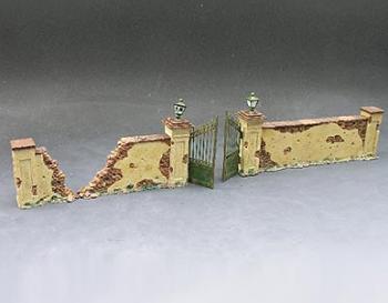 French Walls and Gate--RETIRED. -THREE AVAILABLE! #14518