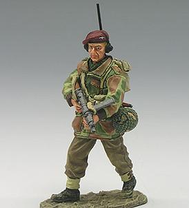 British Airborne Walking Radioman--single figure--RETIRED. LAST ONE! - BOX has damaged #14682