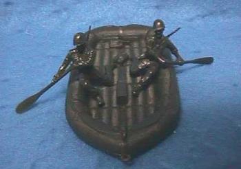 Rubber Raft & Oarsmen (6 pcs)  BLACK #15265