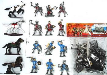 Crusader Knights & Horse Figure Playset (12 Knights & 4 Horses) (Bagged) Crusader Knights & Horse Figure Playset (12 Knights & 4 Horses) (Bagged) #17208