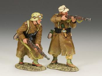 AK Rifle Section--Two greatcoat-clad German infantrymen -- END OF RUN REMAINDERS! AK Rifle Section--Two greatcoat-clad German infantrymen -- END OF RUN REMAINDERS!
