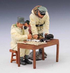 Image of Command Set, Winter--SS Officer relays giving orders--RETIRED--LAST ONE!!