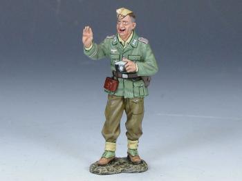 AK Photographer--single figure--RETIRED--LAST ONE!! #24395