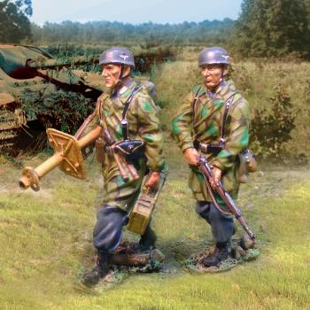 Fallschirmjaeger Marching PanzerSchrek and Assistant--two figures--RETIRED. - LAST ONE! #0