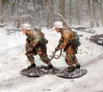 Image of German Bulge Advancers--two Figures--RETIRED--LAST ONE!!
