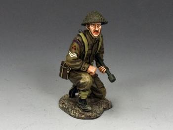 Kneeling Bombardier--single figure--RETIRED--LAST TWO!! Kneeling Bombardier--single figure--RETIRED--LAST TWO!! #28887