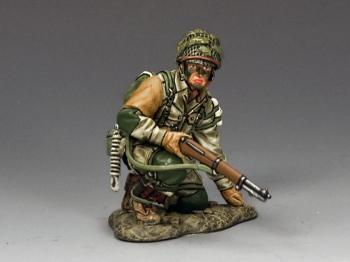 101st Airborne Trooper Kneeling Ready--single figure--RETIRED. #29137