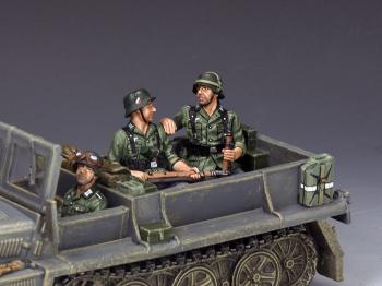 German Demag Passengers--two figures--RETIRED--LAST ONE!! #29169