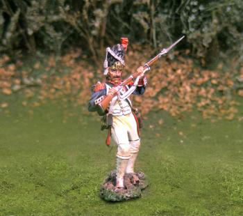 French Old Guard Defending--single figure--RETIRED--LAST TWO!! #29581