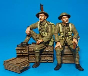 Two Tommies Waiting--Battle of Amiens, 58th 2/1st London Division--two figures--RETIRED--LAST ONE!! Two Tommies Waiting--Battle of Amiens, 58th 2/1st London Division--two figures--RETIRED--LAST ONE!! #29804
