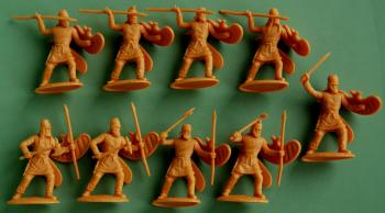 Persian Kardakes Infantry with Javelin & Axe (1 Officer + 4 Javelin-Throwers + 4 Axe-men) #30816