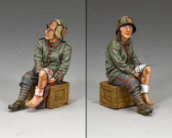 Sitting Wounded Fritz--single figure--RETIRED. #32046