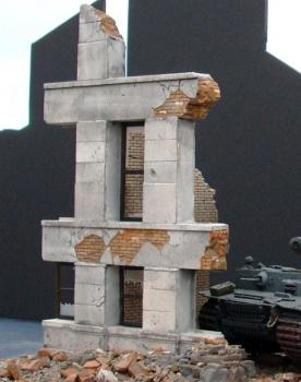 Dioramas Plus 1/35 Small Ruins--building kit Dioramas Plus 1/35 Small Ruins--building kit #32169
