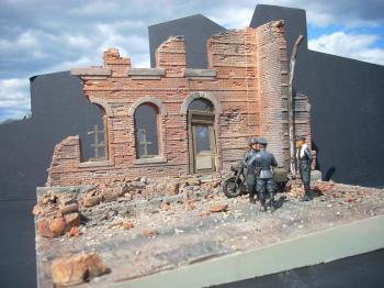 Dioramas Plus 1/35 Italian Street Scene--building kit Dioramas Plus 1/35 Italian Street Scene--building kit #32183