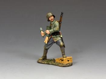 WWI German Grenadier--single figure--RETIRED--LAST ONE!! #33535
