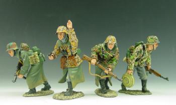 Germans Advance To Attack--four SS Panzer Grenadier figures--RETIRED--LAST ONE!! #4489