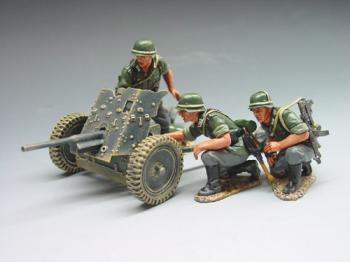 37mm Anti Tank Gun Set--three figures and cannon--RETIRED. ONE AVAILABLE! #0