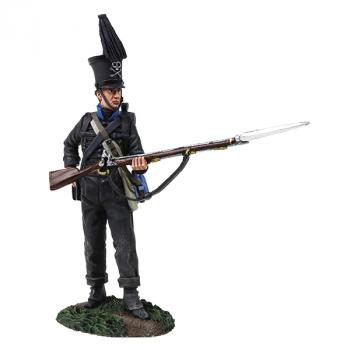 Brunswick Leib Battalion Reaching for Cartridge No.1--single figure #34395