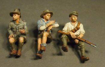 Three Crew for Ford Model T “SILENT SUE”--Australian 1st Light Car Patrol 1917--three figures--RETIRED--LAST ONE!! #36935
