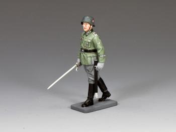 Inspecting Waffen SS Officer--single figure--RETIRED. Inspecting Waffen SS Officer--single figure--RETIRED. #37280