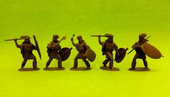 Zulu in Regalia (Shaka’s uGibabanye Regiment)--9 Figures in Brown #37521