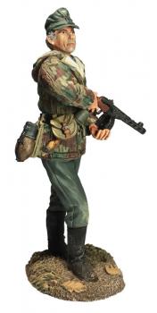 German Infantry NCO with PPSH-41--single figure #38123