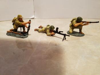WWII Japanese Mortar and Machine Gun Set--three figures--RETIRED--LAST ONE!! #38315