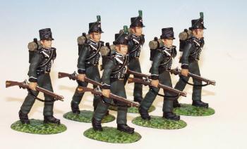 Six Riflemen Marching, Rifles at Trail, 95th Rifle Brigade, British Army--six figures--RETIRED--LAST ONE!! #38530