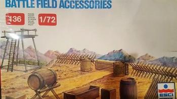 Battle Field Accessories (ESCI)--136 pieces to assemble accessories--RETIRED--LAST ONE!! #38602
