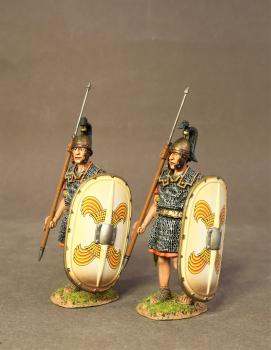 Image of Two Legionnaires with White Shields Marching (Right Leg Forward), the Roman Army of the Late Republic, Armies and Enemies of Ancient Rome--two figures