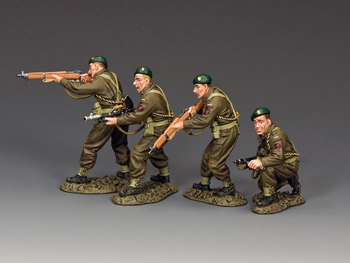 Fire & Advance-- four French Commando figures - DD332 - Metal Toy Soldiers  - Products
