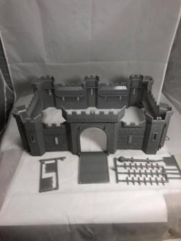 Image of HG Toys Recast Castle- 13 in L x 9 in. W. x 5 in. H.--RETIRED -- ONLY A FEW LEFT!!