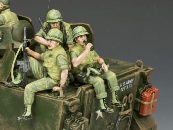 The USMC Tank Riders Set--three figures #41761