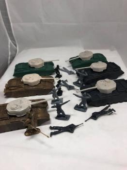Image of Payton Tank Lot- 6 tanks and soldiers (colors vary) - FIFTEEN LEFT! 