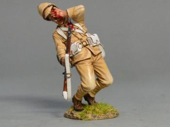 Covering The Wound--single standing British Infantry casualty figure Covering The Wound--single standing British Infantry casualty figure #41956