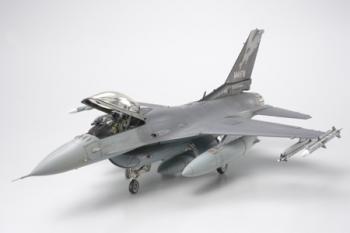 1/48 F16C Block 25/32 Fighting Falcon ANG Aircraft #42073