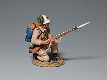 Boxer Rebellion Italian Bersaglieri Light Infantry Kneeling To Pull The Bolt (A)--single figure #42161