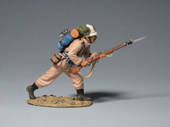 Boxer Rebellion Italian Bersaglieri Light Infantry Running With Gun (A)--single figure #42171