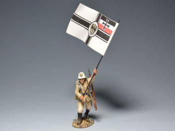 German III. Seebataillon Marine Flagbearer--single figure #42177