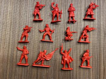 Russian Soldiers, Battle of Berlin, 1945--12 Figures in 12 poses--LAST TWO! Russian Soldiers, Battle of Berlin, 1945--12 Figures in 12 poses--LAST TWO! #42217