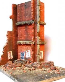 Dioramas Plus 1/35 Stalingrad Shakedown--Ruined Walls, Rebar, Rubble with Base (8 in. x 10 in.) Dioramas Plus 1/35 Stalingrad Shakedown--Ruined Walls, Rebar, Rubble with Base (8 in. x 10 in.) #42548