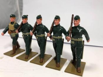 US Marine Corps - 5 Marching (Overseas cap) US Marine Corps - 5 Marching (Overseas cap) #42668