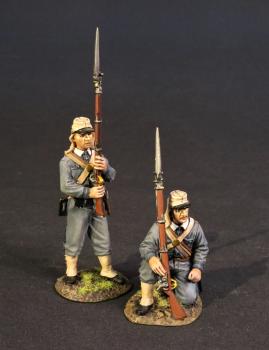 Two Liberty Hall Volunteers #4 (standing rifle upright, kneeling rifle upright), 4th Virginia Regiment, First Brigade, The Army of the Shenandoah, First Battle of Manassas 1861, The American Civil War 1861-1865--two figures Two Liberty Hall Volunteers #4 (standing rifle upright, kneeling rifle upright), 4th Virginia Regiment, First Brigade, The Army of the Shenandoah, First Battle of Manassas 1861, The American Civil War 1861-1865--two figures #43446
